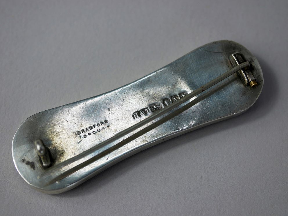 Malachite Brooch Maker's Mark